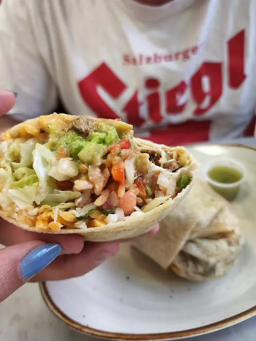 Delicias Latinas Picture 1