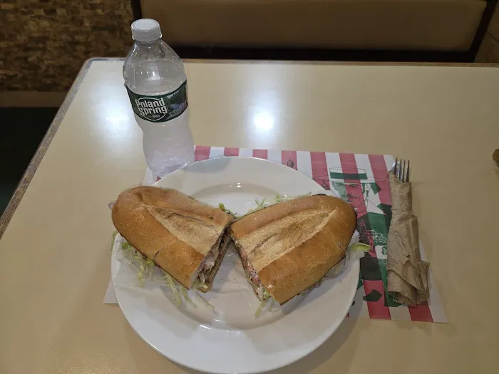 Tony's Pizza Picture 9