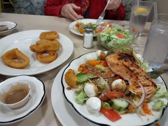 The Plaza Cafe and Diner Picture 8