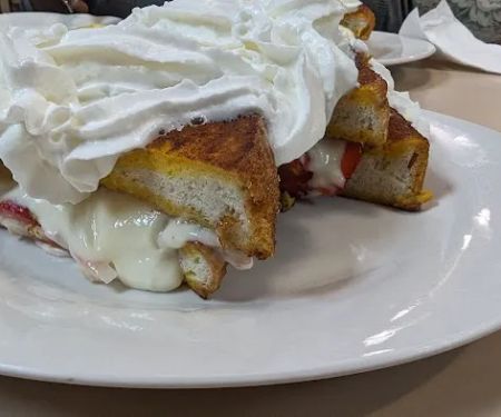 The Plaza Cafe and Diner