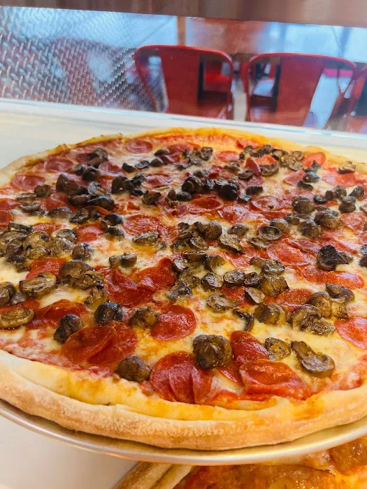 Teresa's Pizza Box Picture 7