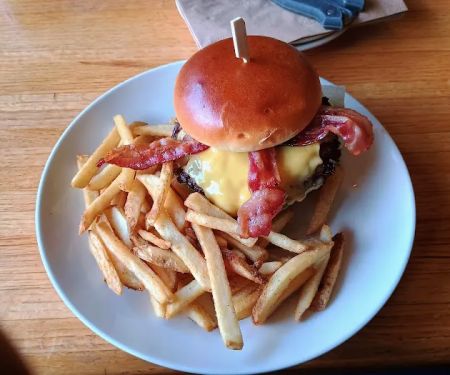 Applebee's Grill + Bar