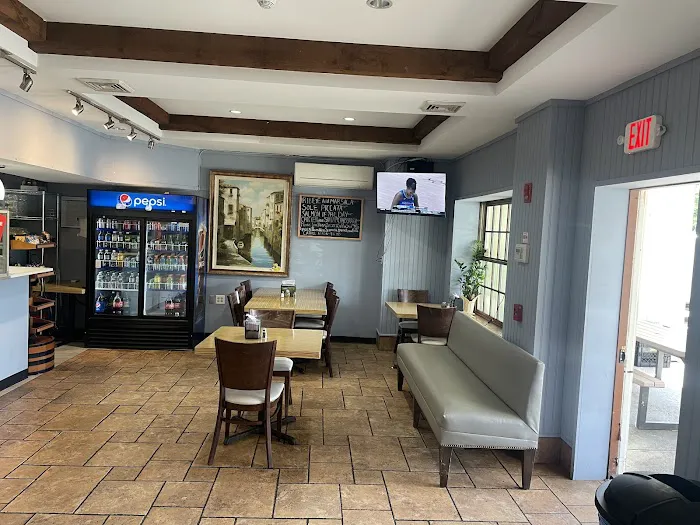 Sal's Pizza and pasta II Picture 2