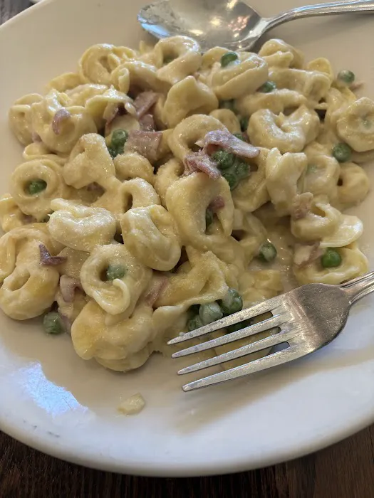 Four Brothers Pizza Restaurant Picture 1