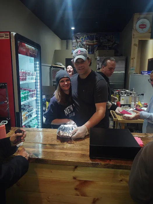 Olde Tyme New York Hot Dogs Picture 10