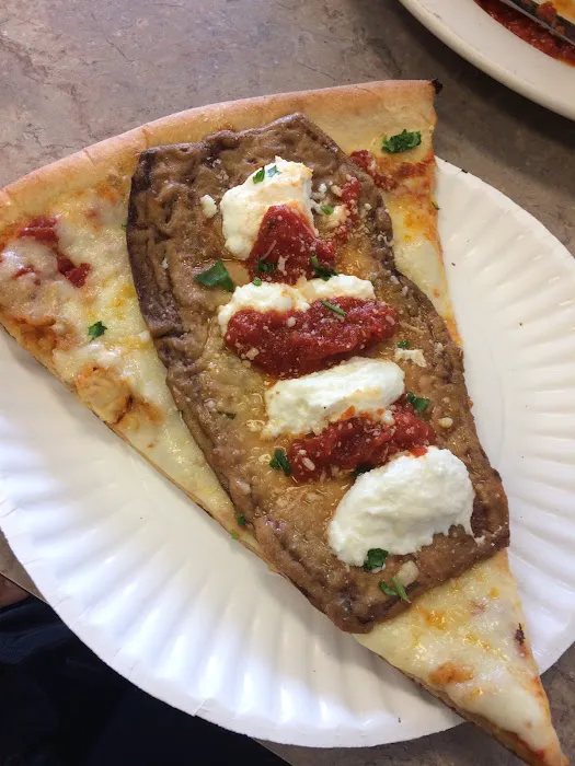 Sal's Pizza Picture 1