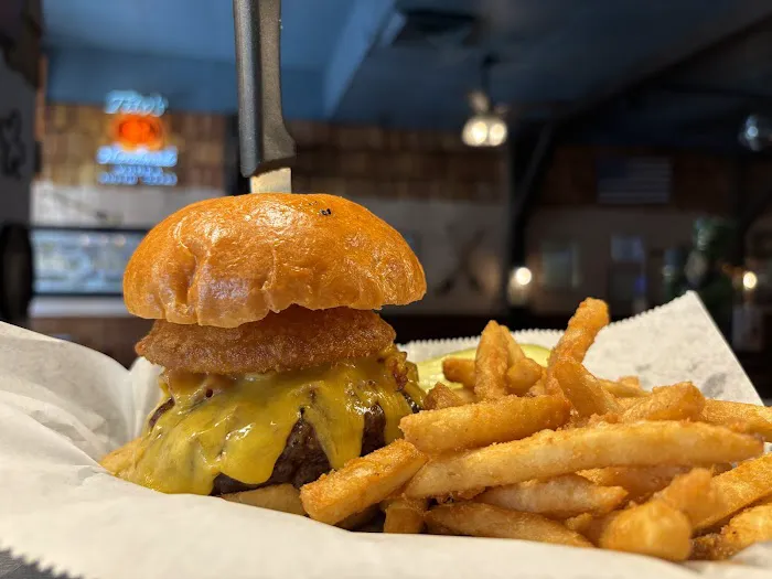 Fiddlers Green Pub Picture 7