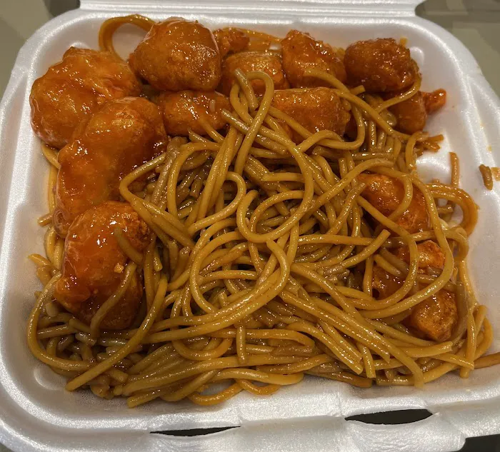 Ruby Thai Kitchen Picture 4