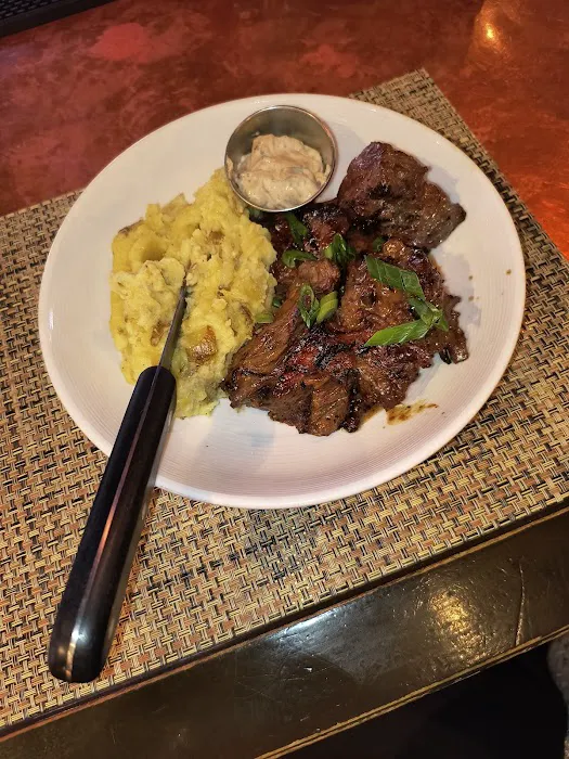 Sitting Duck Tavern Picture 9