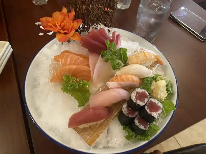 Harvest House Picture 1