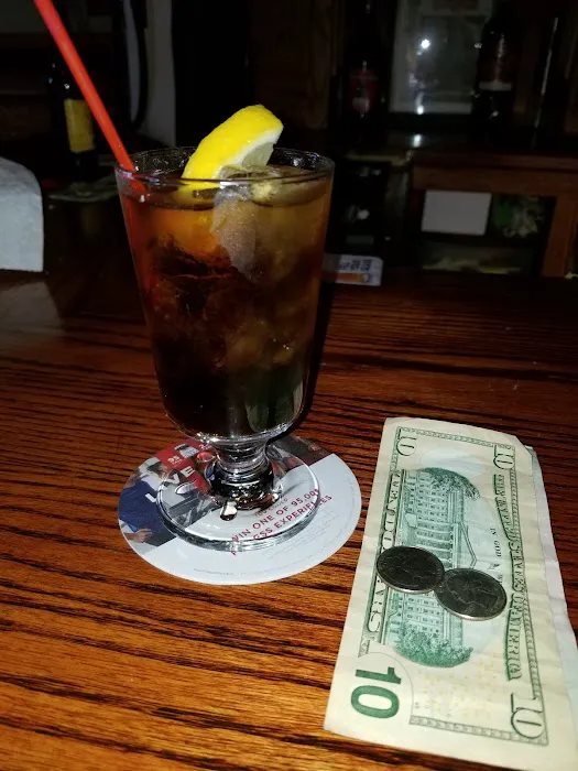 Frankie's Tavern Picture 3