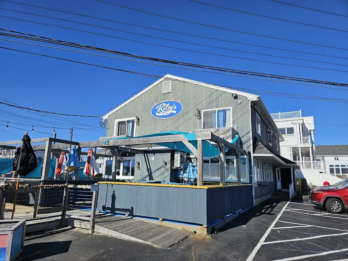 Riley's by The Seawa;; Picture 2