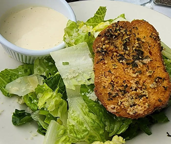 Cirella's Restaurant Picture 7