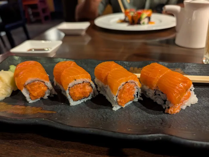 Aiko Asian Bistro Picture 4