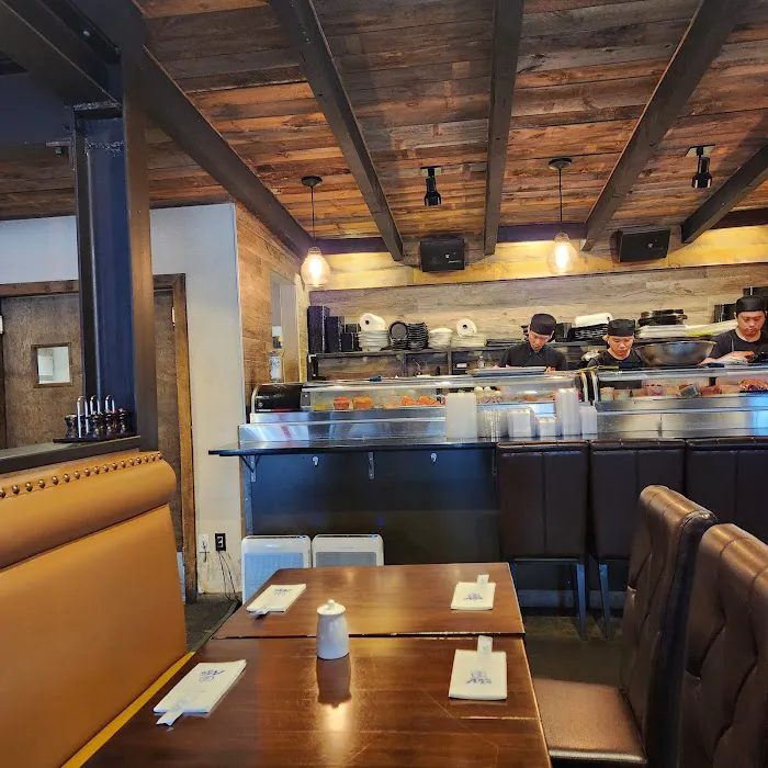 Aiko Asian Bistro Picture 5