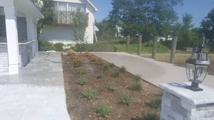Kitchen Laundry Picture 1