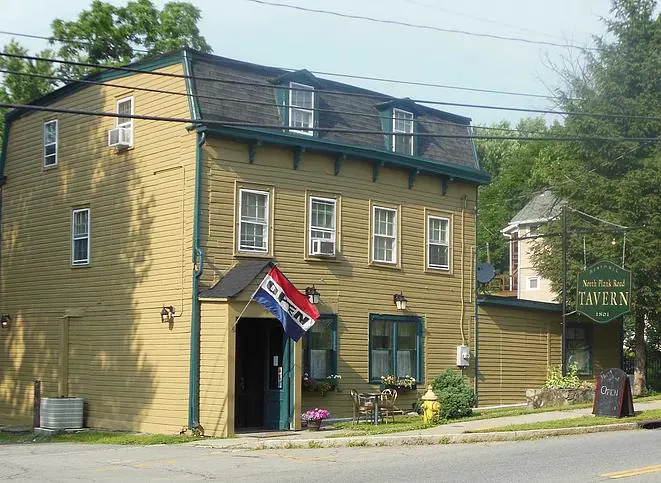 North Plank Road Tavern Picture 10