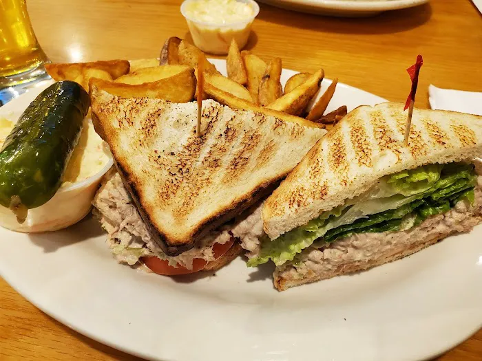 Alexis Diner Picture 6