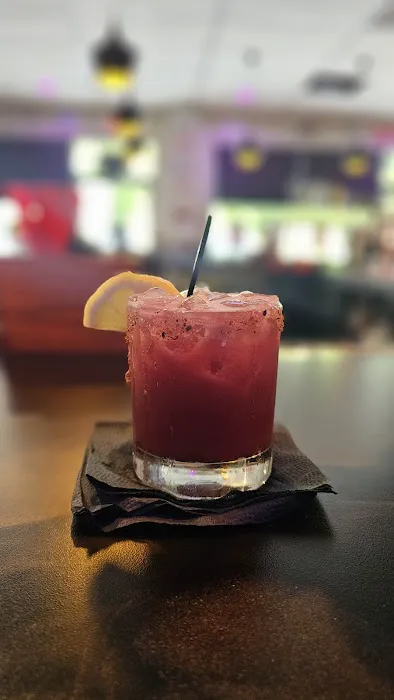 1 Fifty 1 Bar & Grill Picture 5