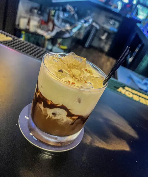 1 Fifty 1 Bar & Grill Picture 3