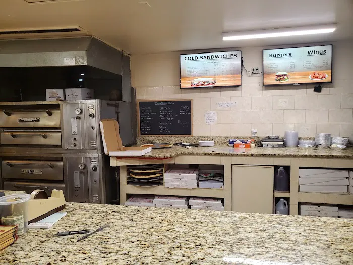 Domenico's Pizzeria Picture 6