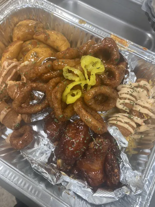 Lizzy’s Good Eats Picture 2