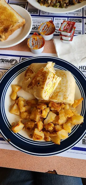 Felicia's Little Diner Picture 4