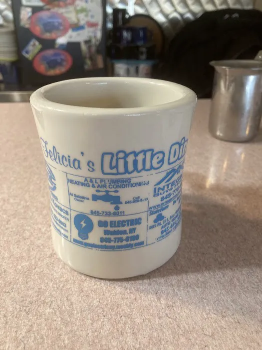 Felicia's Little Diner Picture 7