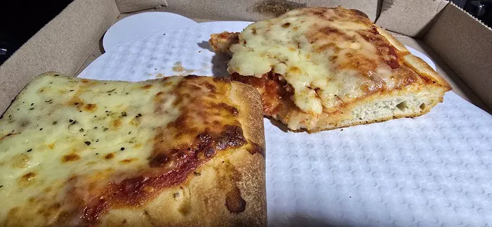 Little Pops Pizza Picture 6