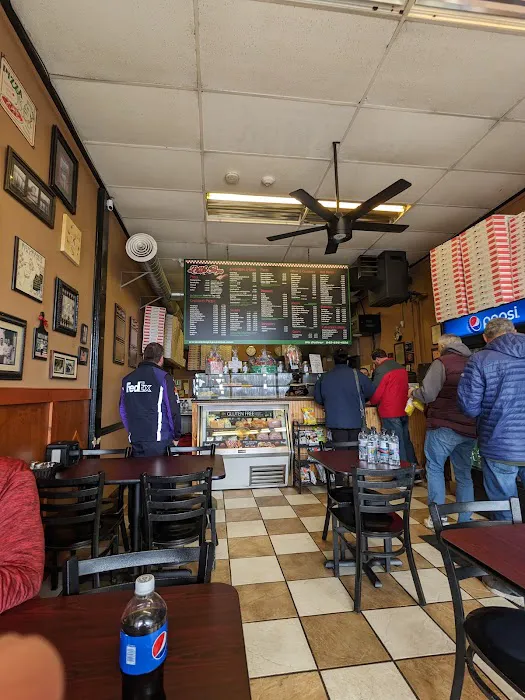 Little Pops Pizza Picture 4