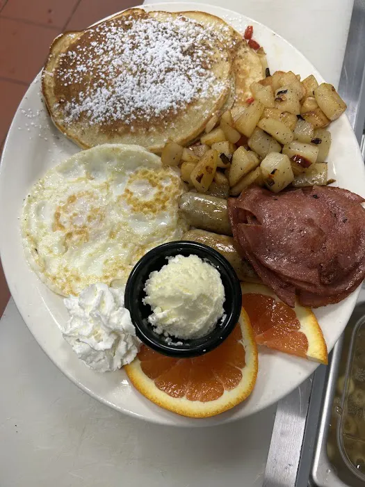 Pikeview Diner Picture 5