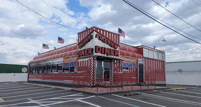 Pikeview Diner Picture 8