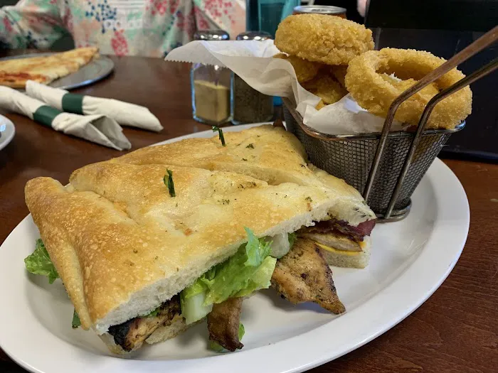 John's Caffe Pizza & Caterers Picture 7