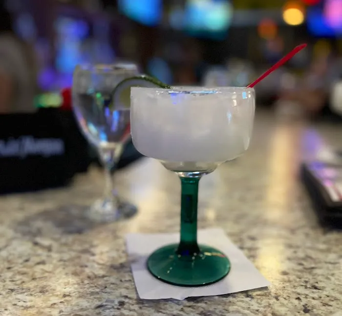 Linden Sports Bar & Restaurant Picture 3