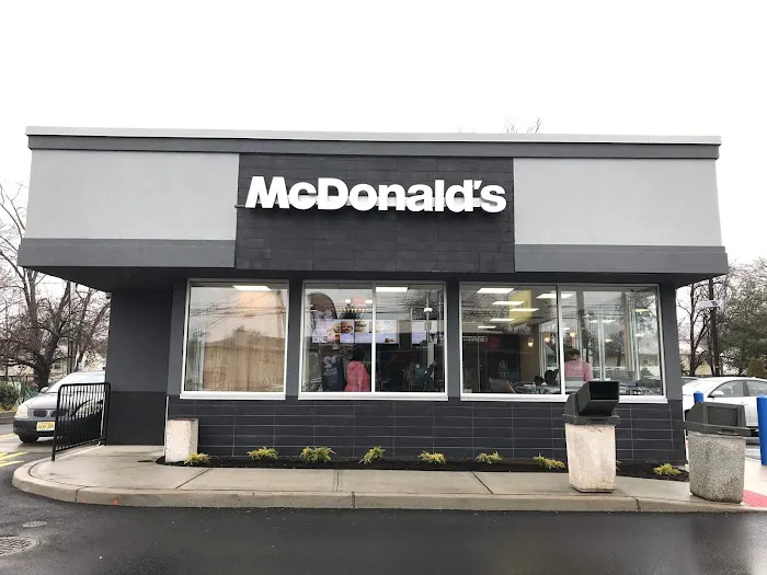 McDonald's Picture 2