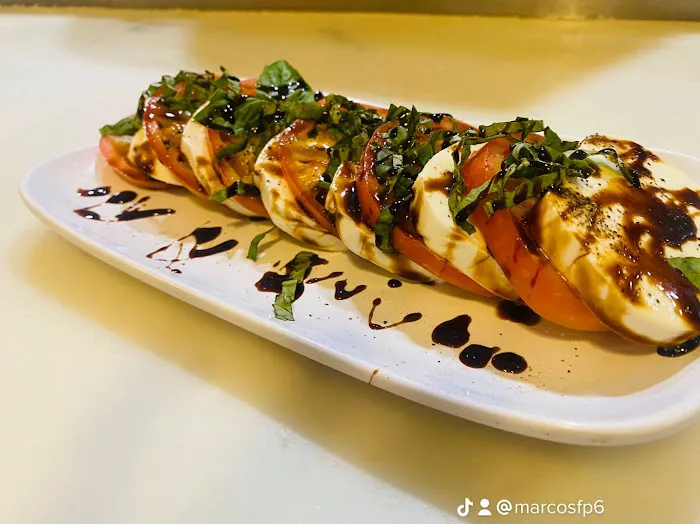 Mario's Famous Pizza Picture 1