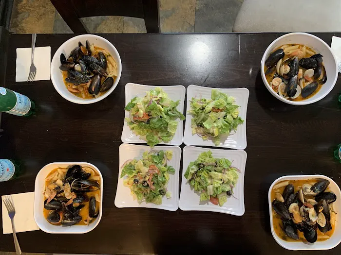 Mario's Famous Pizza Picture 5