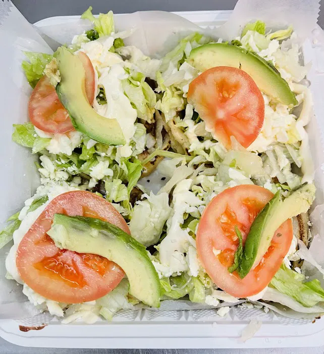 Los Jarritos Picture 6