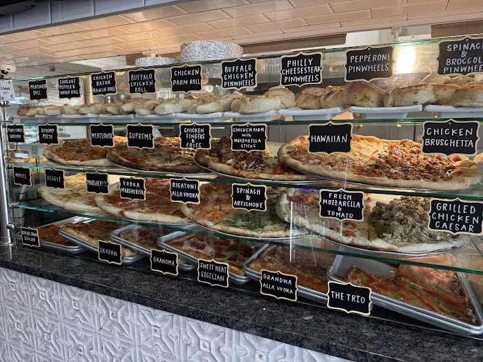 Parisi’s Pizza & Pasta of Massapequa Picture 2