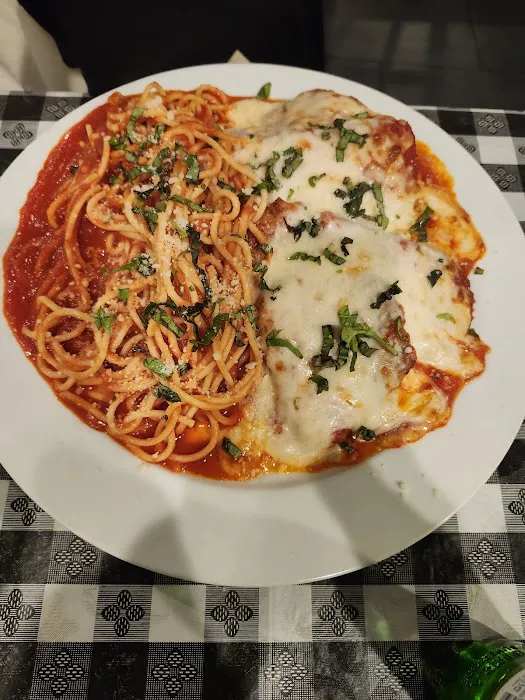 Parisi’s Pizza & Pasta of Massapequa Picture 9