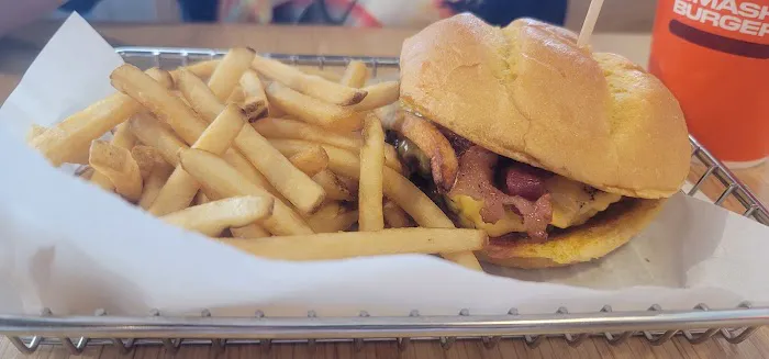 Smashburger Picture 1