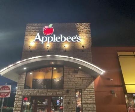 Applebee's Grill + Bar