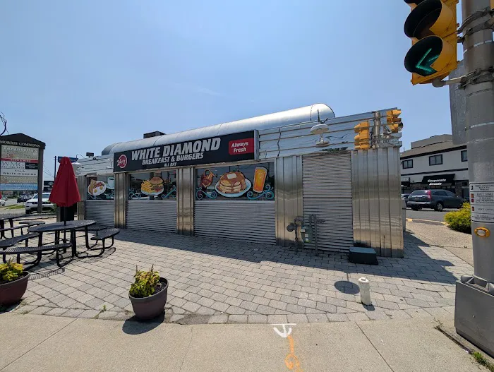 Clark White Diamond Picture 4