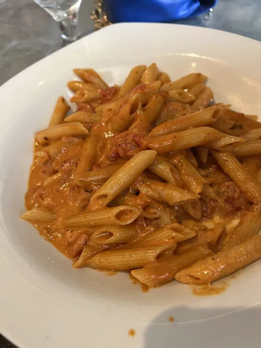 Bistro 1051 Picture 4