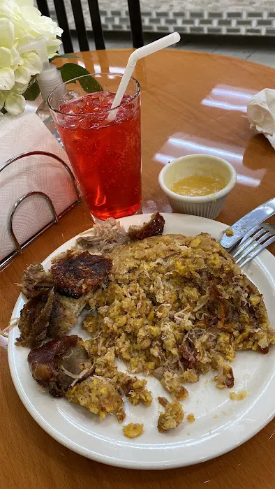 Mena International Restaurant Picture 7