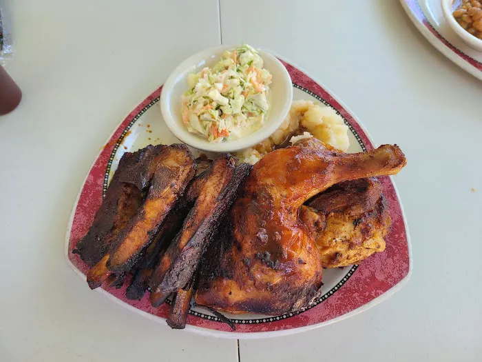 Barbecue Pit Picture 1