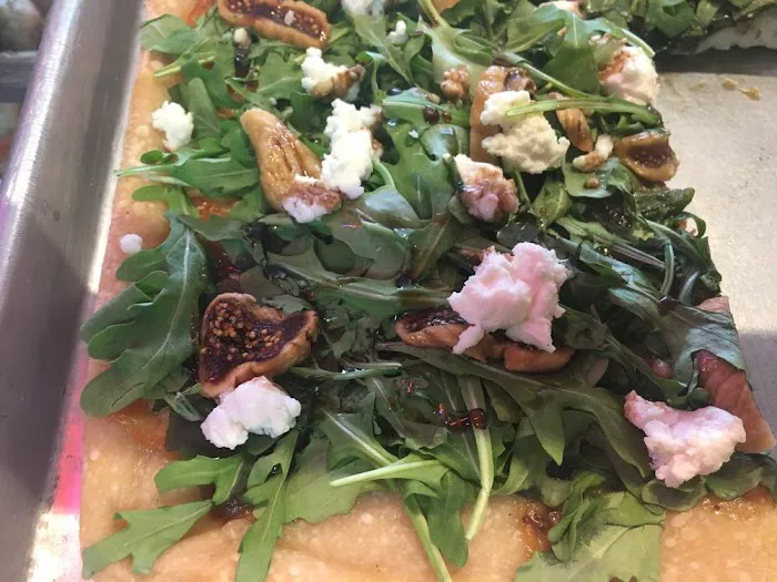 Addeo's Riverdale Pizza Picture 4