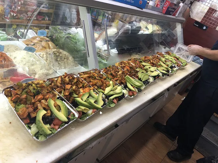 CASTEL EXPRESS GOURMET DELI Picture 1