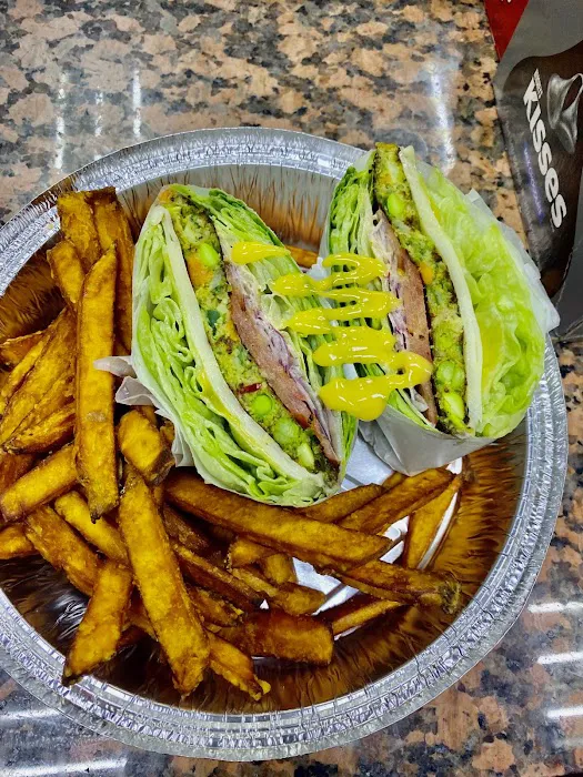 Hill Top Deli and Grill Picture 10