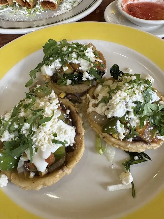Taqueria Tlaxcalli Picture 2